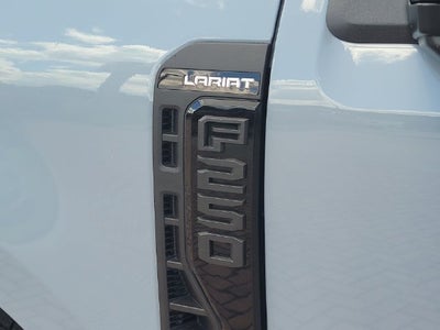 2026 Ford F-250SD Lariat 4WD CREW CAB