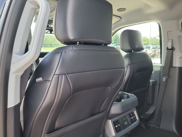 2026 Ford F-250SD Lariat 4WD CREW CAB