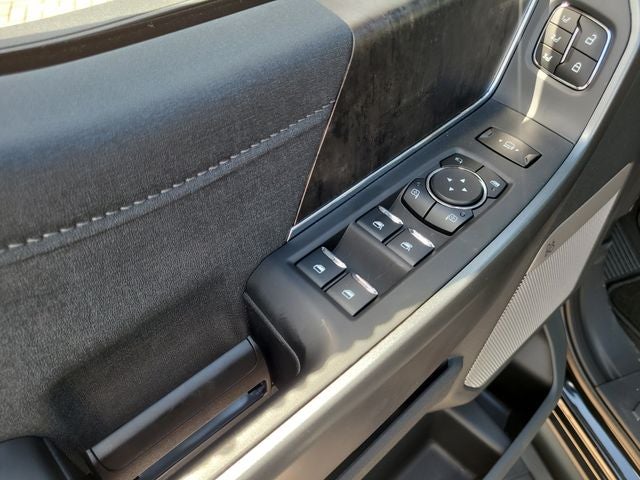 2026 Ford F-250SD Lariat 4WD CREW CAB