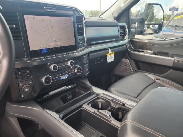 2025 Ford F-250SD Lariat 6.7 DIESEL