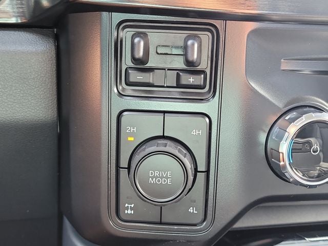 2026 Ford F-250SD Lariat 4WD CREW CAB