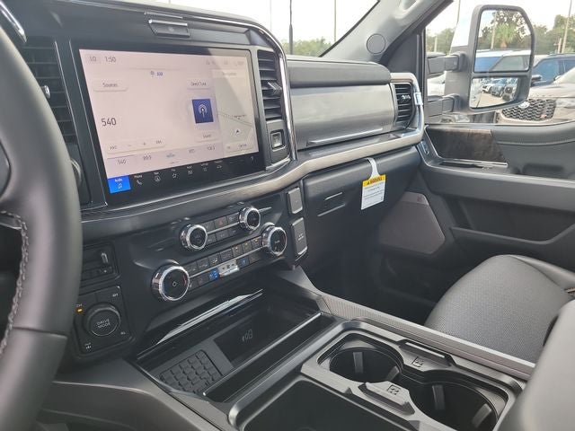 2026 Ford F-250SD Lariat 4WD CREW CAB