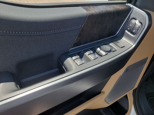 2026 Ford F-250SD Lariat 4WD CREW CAB