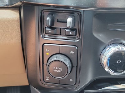 2026 Ford F-250SD Lariat 4WD CREW CAB