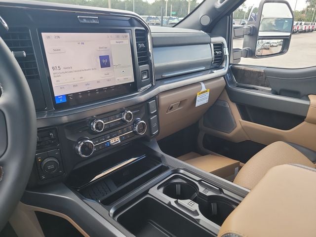 2026 Ford F-250SD Lariat 4WD CREW CAB