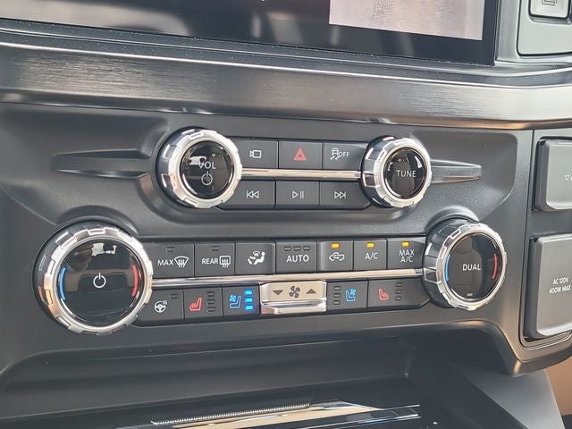 2026 Ford F-250SD Lariat 4WD CREW CAB