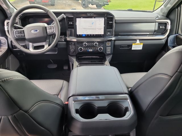 2026 Ford F-250SD Lariat 4WD CREW CAB