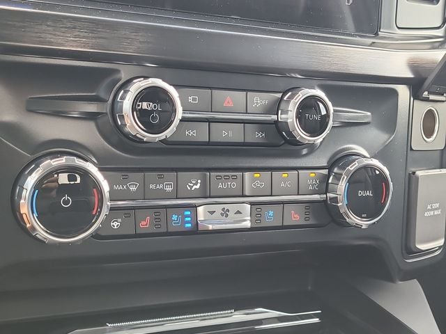 2026 Ford F-250SD Lariat 4WD CREW CAB