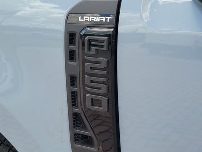 2026 Ford F-250SD Lariat 4WD CREW CAB