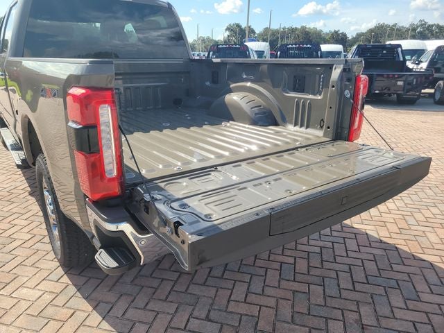 2026 Ford F-250SD Lariat 4WD CREW CAB