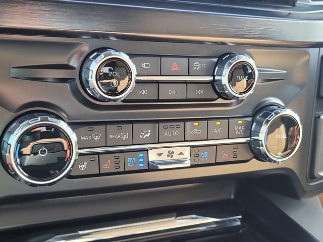 2026 Ford F-250SD Lariat 4WD CREW CAB
