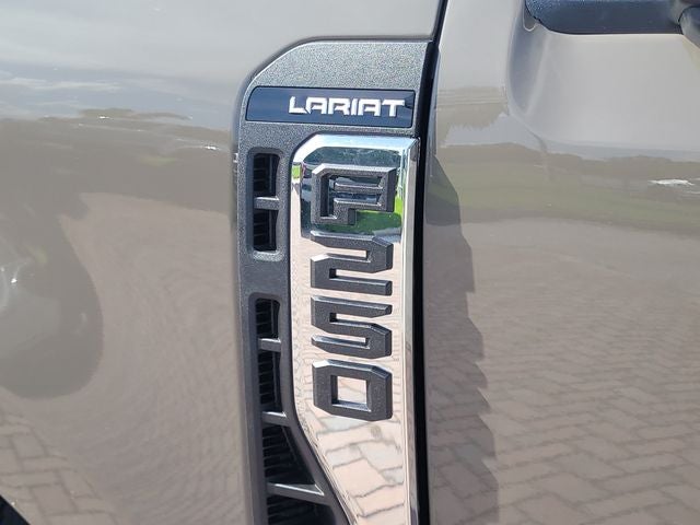 2026 Ford F-250SD Lariat 4WD CREW CAB