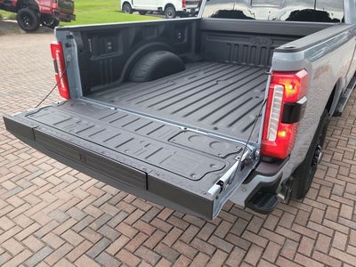 2026 Ford F-250SD Lariat 4WD CREW CAB