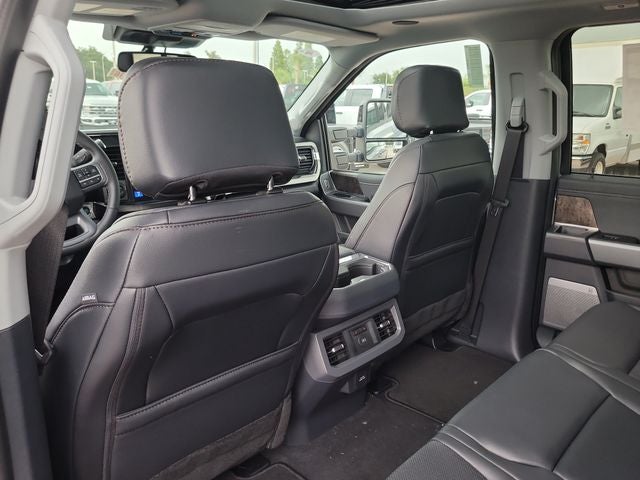 2026 Ford F-250SD Lariat 4WD CREW CAB