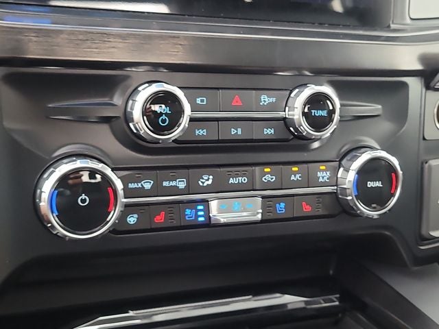 2026 Ford F-250SD Lariat 4WD CREW CAB
