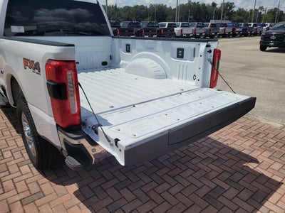 2026 Ford F-250SD Lariat 4WD CREW CAB