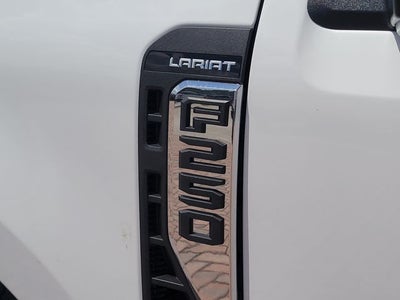 2026 Ford F-250SD Lariat 4WD CREW CAB