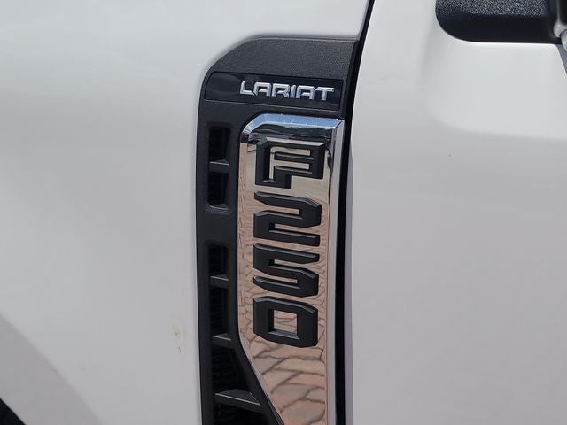 2026 Ford F-250SD Lariat 4WD CREW CAB
