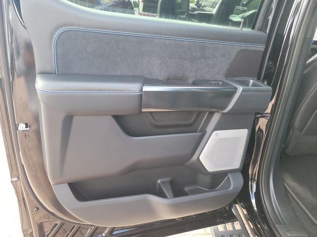2026 Ford F-250SD Platinum 4WD CREW CAB
