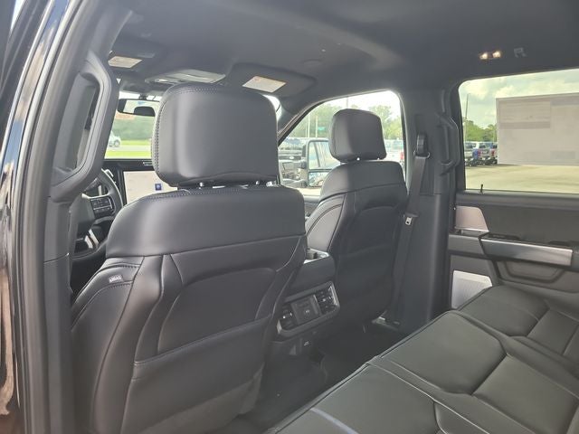 2026 Ford F-250SD Platinum 4WD CREW CAB