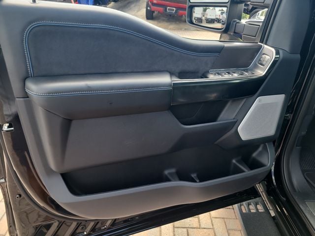 2026 Ford F-250SD Platinum 4WD CREW CAB