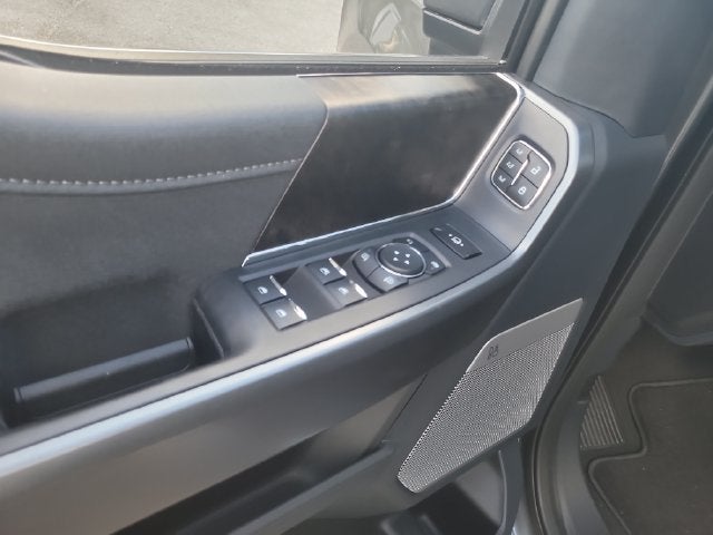 2026 Ford F-250SD Lariat 4WD CREW CAB