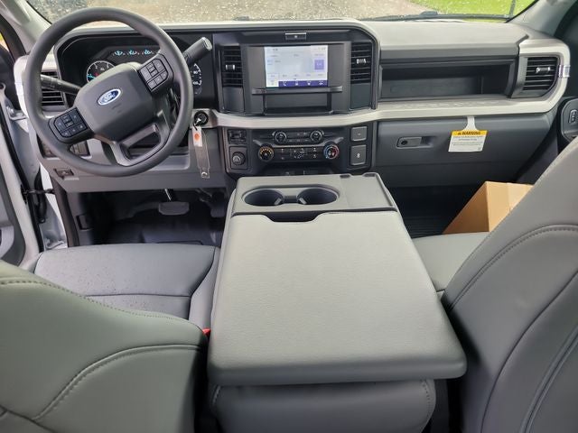 2026 Ford F-350SD XL 2WD CREW CAB