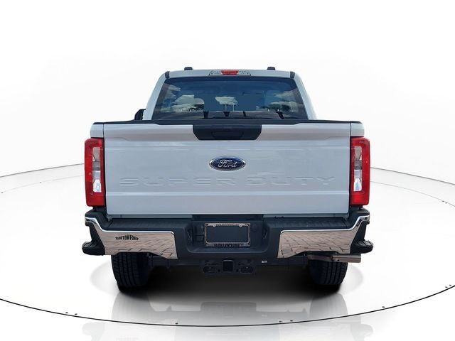 2026 Ford F-350SD XL 2WD CREW CAB
