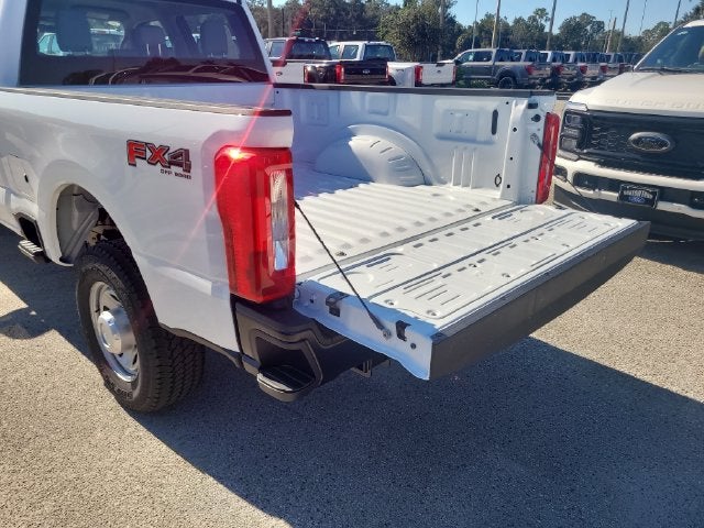2027 Ford F-350SD XL 4WD CREW CAB