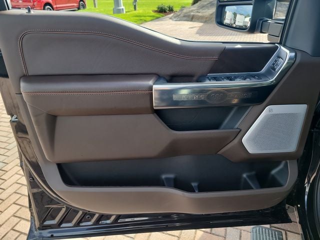 2027 Ford F-350SD King Ranch 4WD CREW CAB