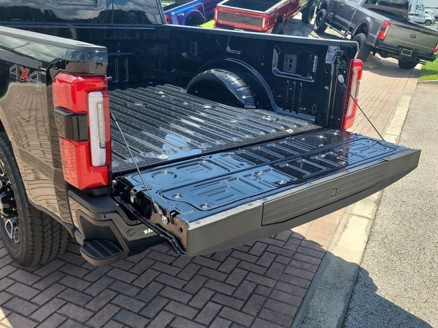 2026 Ford F-350SD Platinum 4WD CREW CAB