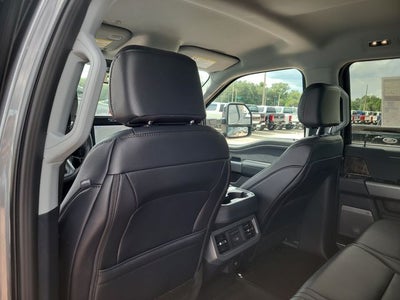 2026 Ford F-350SD Lariat 4WD CREW CAB