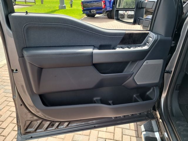2026 Ford F-350SD Lariat 4WD CREW CAB