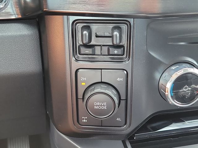 2026 Ford F-350SD Lariat 4WD CREW CAB