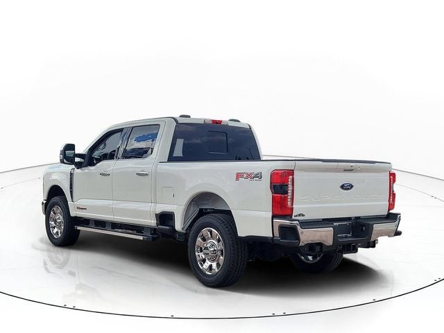 2026 Ford F-350SD Lariat 4WD CREW CAB