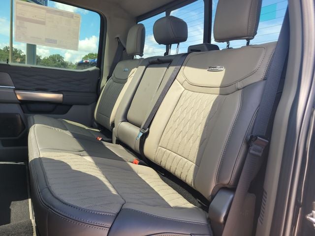 2026 Ford F-350SD Platinum 4WD CREW CAB