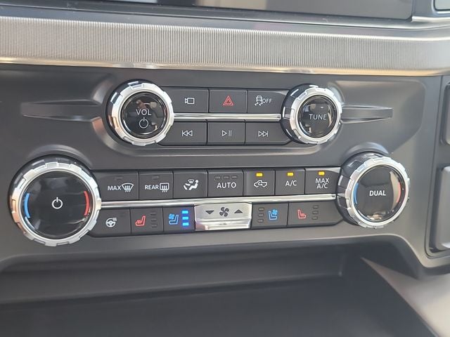 2026 Ford F-350SD Platinum 4WD CREW CAB