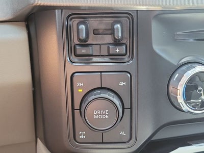 2026 Ford F-350SD Platinum 4WD CREW CAB