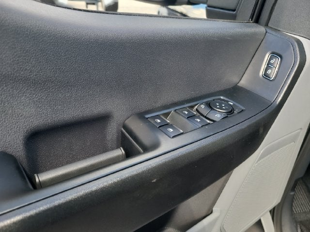 2027 Ford F-350SD XL 4WD CREW CAB