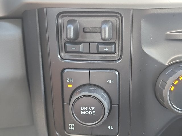 2027 Ford F-350SD XL 4WD CREW CAB