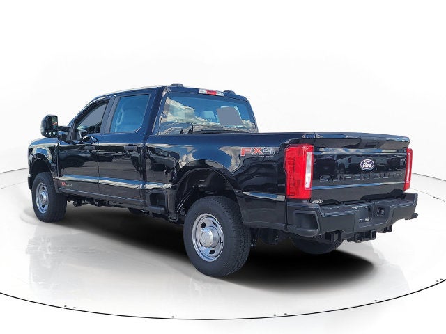 2027 Ford F-350SD XL 4WD CREW CAB