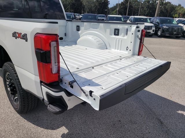 2026 Ford F-350SD Platinum 4WD CREW CAB