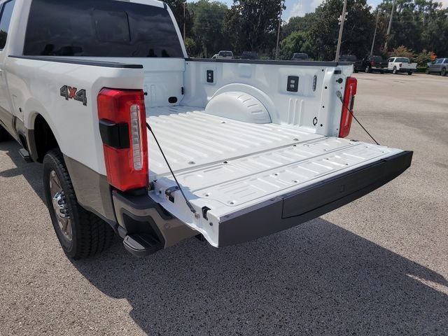 2026 Ford F-350SD King Ranch 4WD CREW CAB