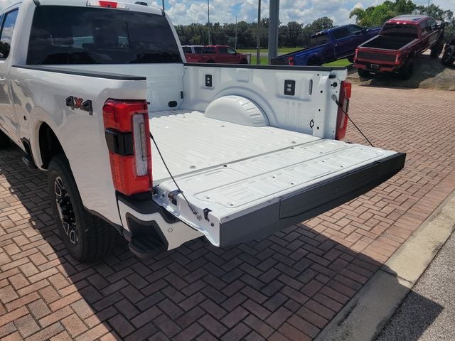 2026 Ford F-350SD Platinum 4WD CREW CAB