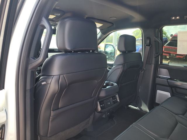 2026 Ford F-350SD Platinum 4WD CREW CAB
