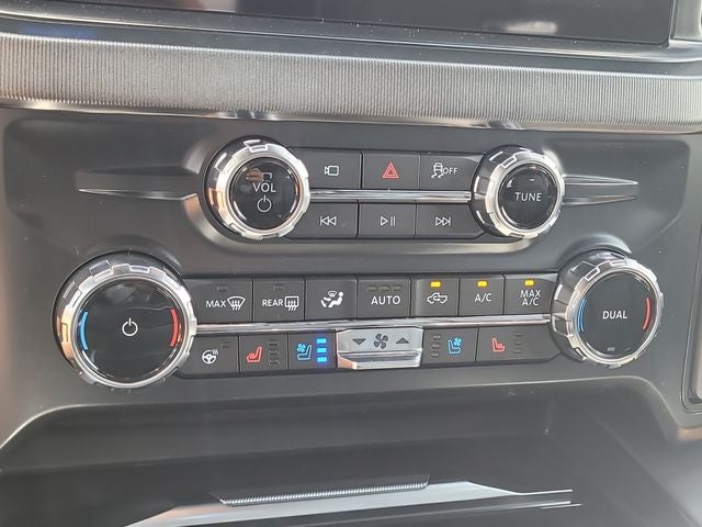 2026 Ford F-350SD Platinum 4WD CREW CAB