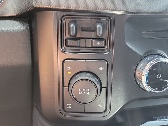 2026 Ford F-350SD Platinum 4WD CREW CAB