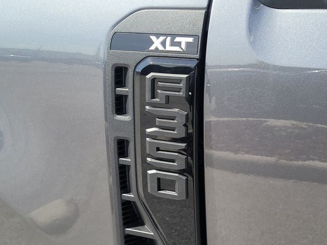 2026 Ford F-350SD XLT 4WD CREW CAB