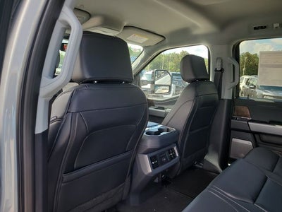2026 Ford F-350SD Lariat 4WD CREW CAB