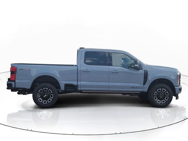 2026 Ford F-350SD Platinum 4WD CREW CAB